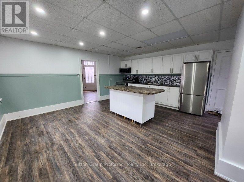 1792 Longwoods Road, Southwest Middlesex (Wardsville), Ontario  N0L 2N9 - Photo 11 - X13709668