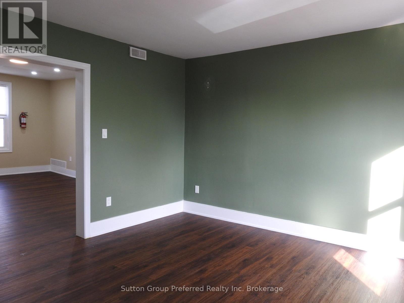 1792 Longwoods Road, Southwest Middlesex (Wardsville), Ontario  N0L 2N9 - Photo 27 - X13709668