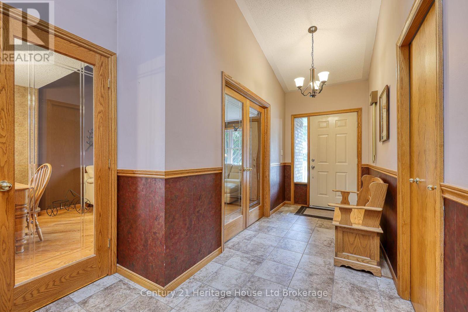 81 Glenn Avenue N, South-West Oxford (Sweaburg), Ontario  N4S 7V6 - Photo 4 - X13710808
