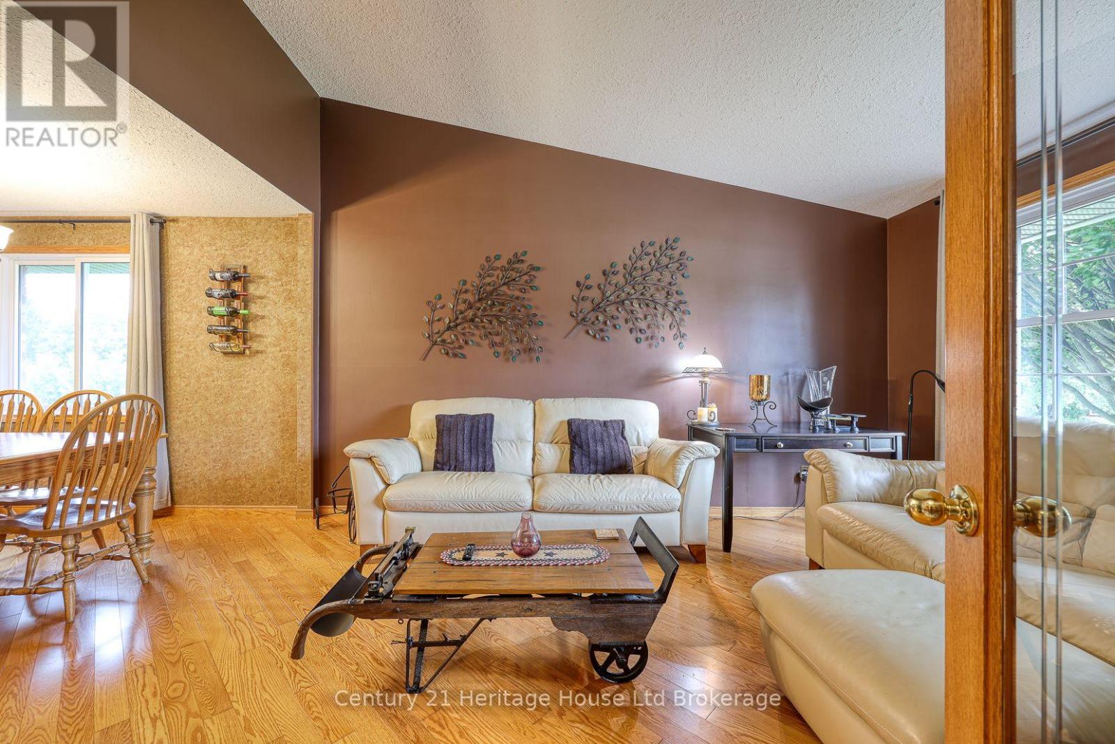 81 Glenn Avenue N, South-West Oxford (Sweaburg), Ontario  N4S 7V6 - Photo 6 - X13710808