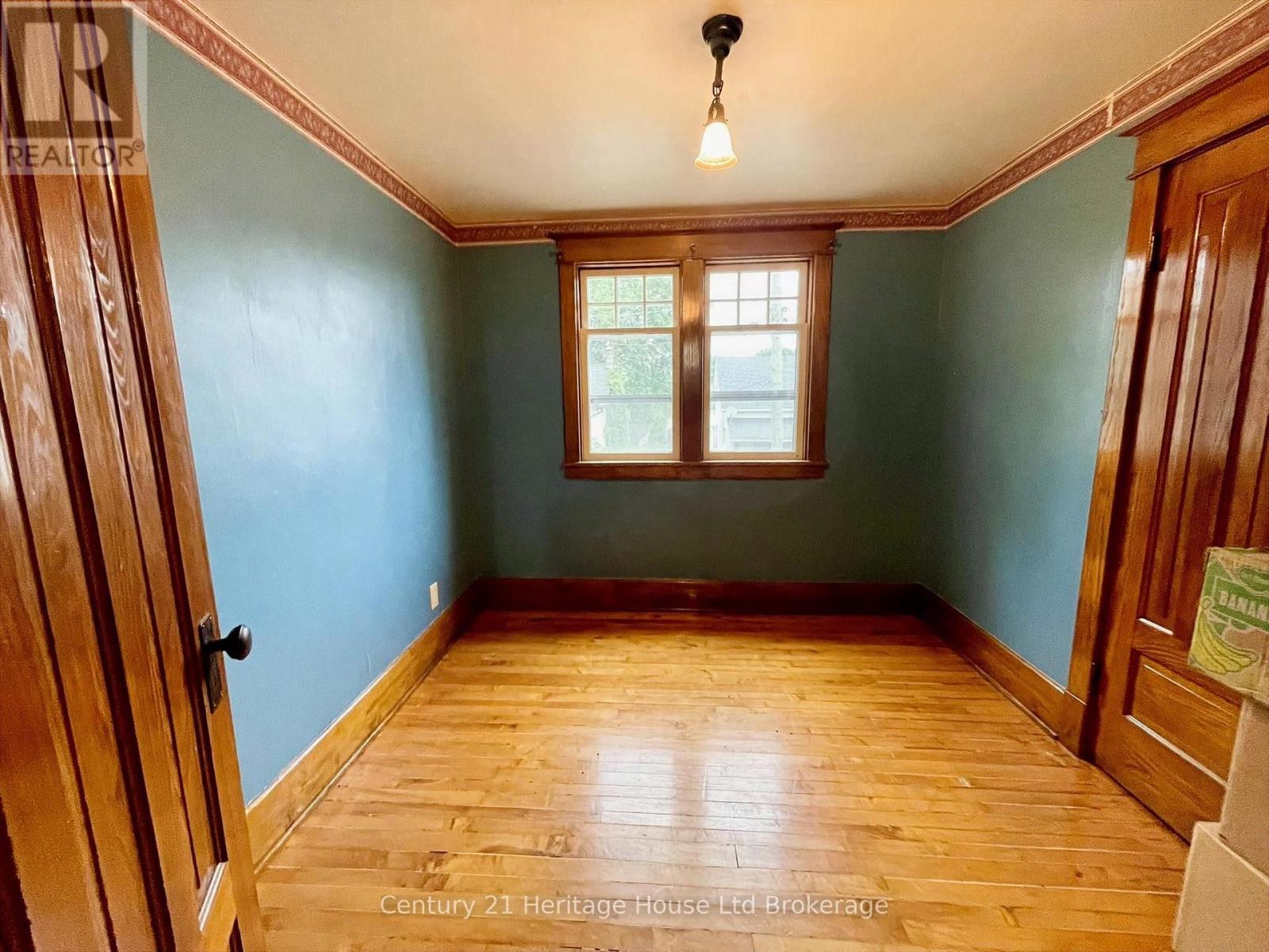 11 Adams Street, Norfolk (Courtland), Ontario  N0J 1E0 - Photo 13 - X13711030