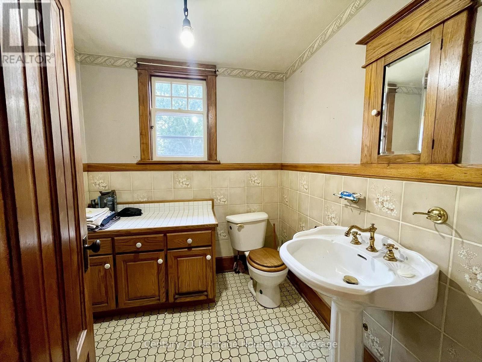 11 Adams Street, Norfolk (Courtland), Ontario  N0J 1E0 - Photo 15 - X13711030