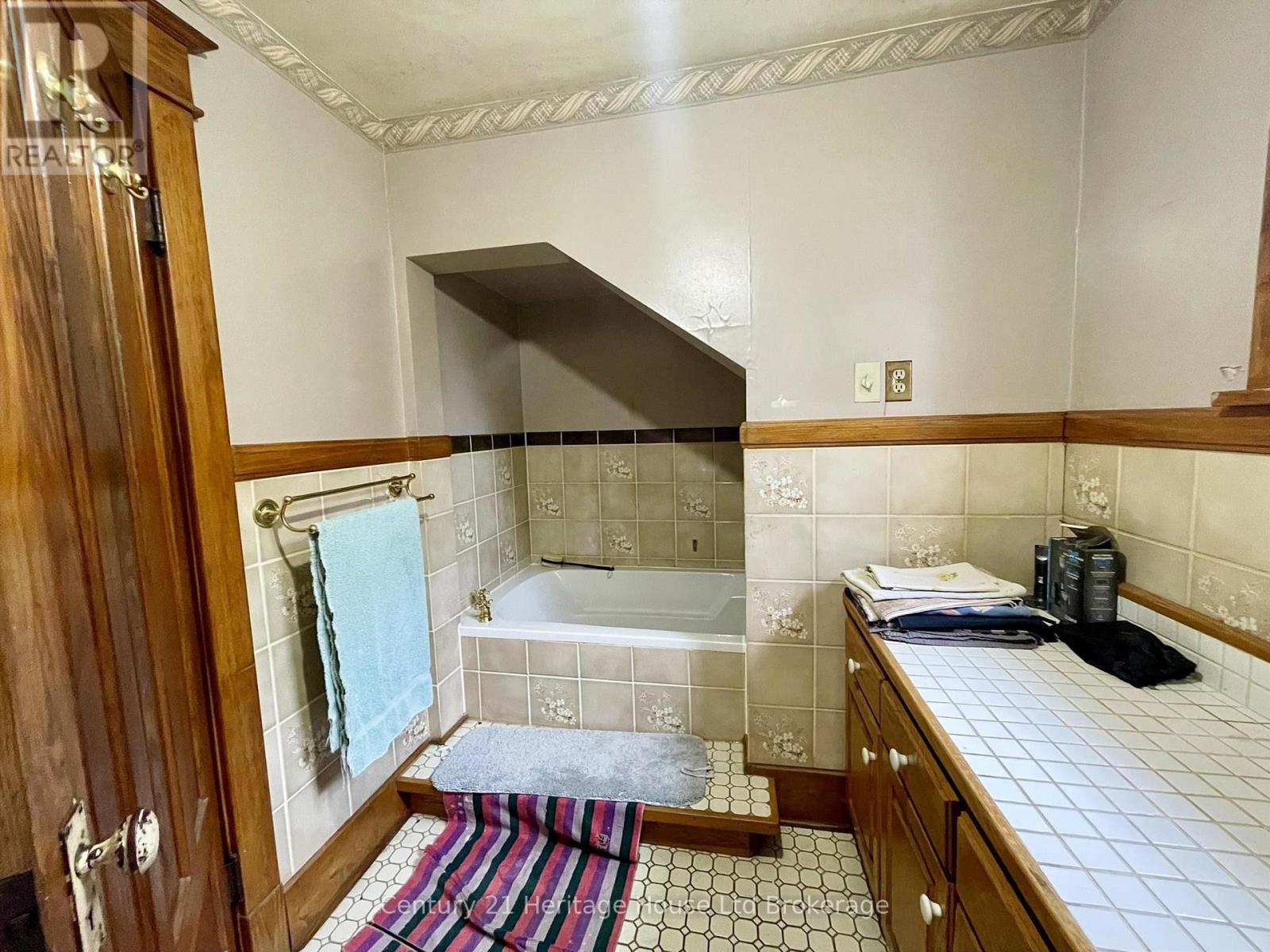 11 Adams Street, Norfolk (Courtland), Ontario  N0J 1E0 - Photo 16 - X13711030