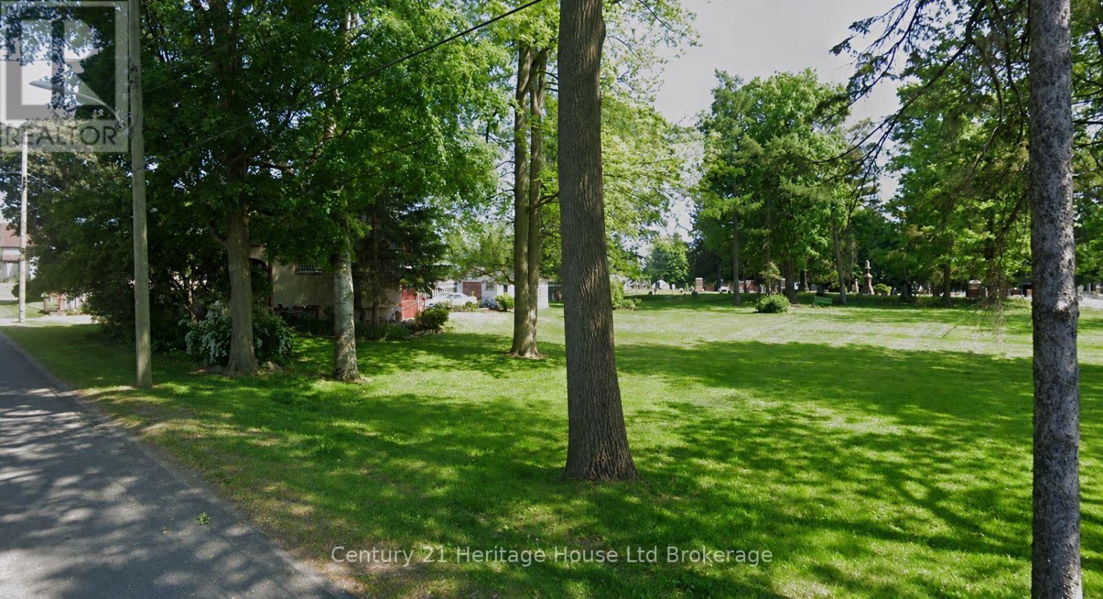 11 Adams Street, Norfolk (Courtland), Ontario  N0J 1E0 - Photo 3 - X13711030