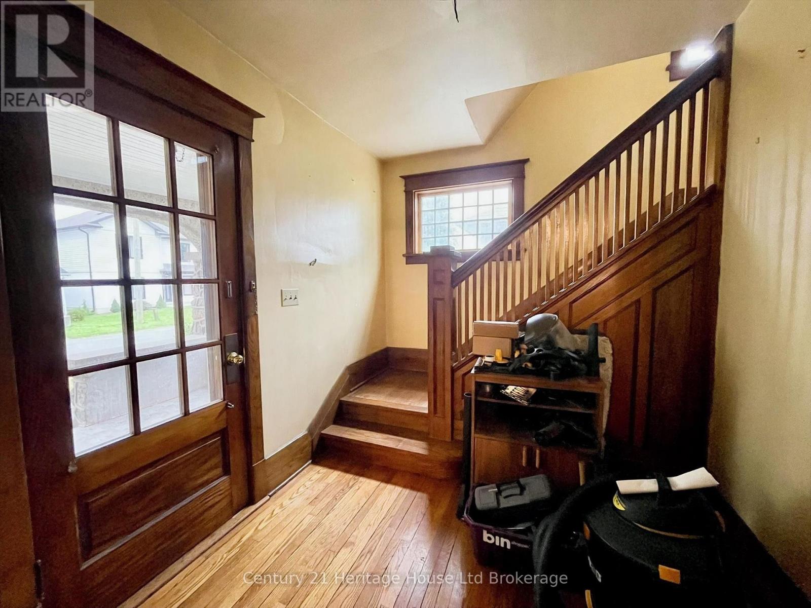 11 Adams Street, Norfolk (Courtland), Ontario  N0J 1E0 - Photo 9 - X13711030