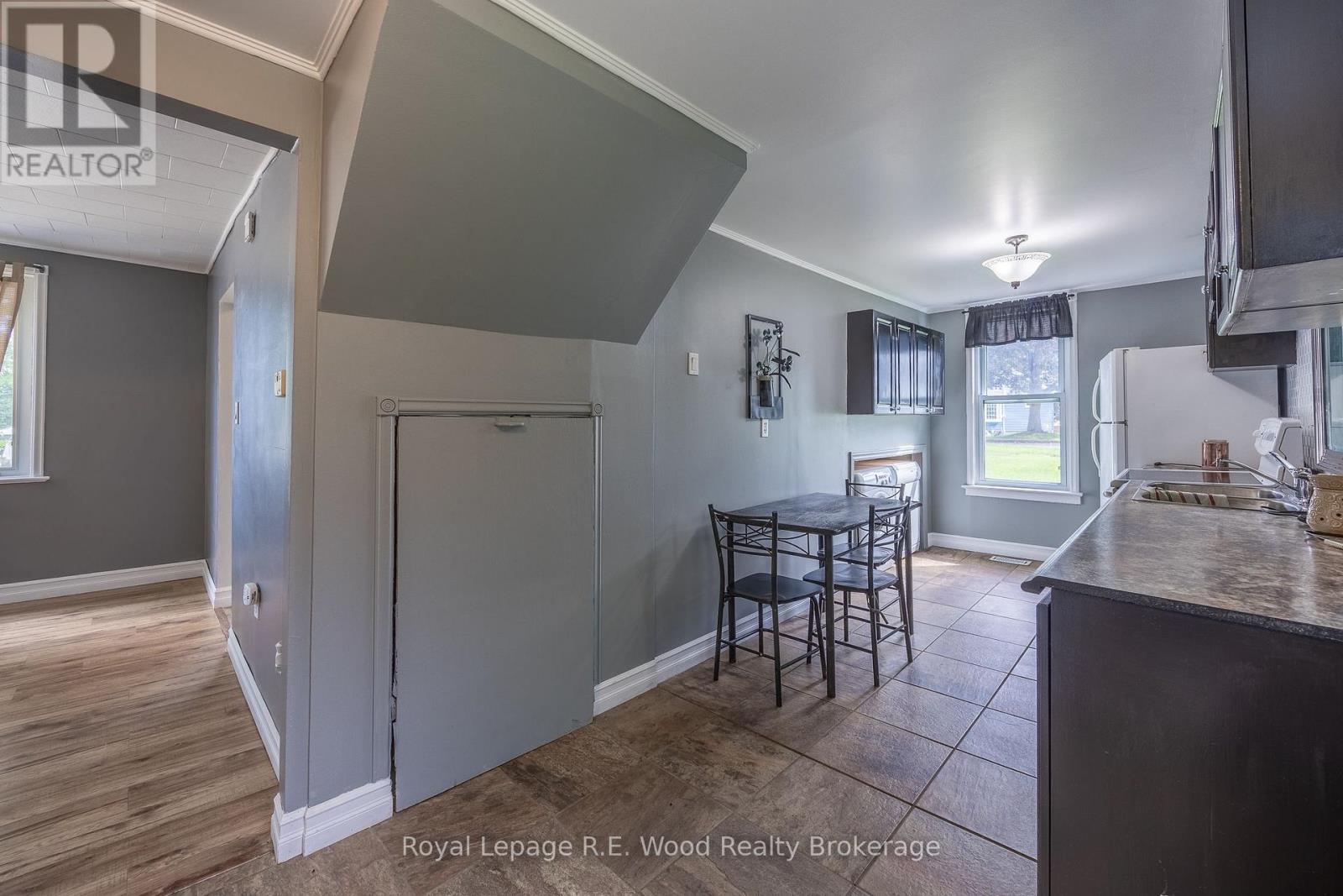 5 First Alley, Tillsonburg, Ontario  N4G 5P7 - Photo 7 - X13712842