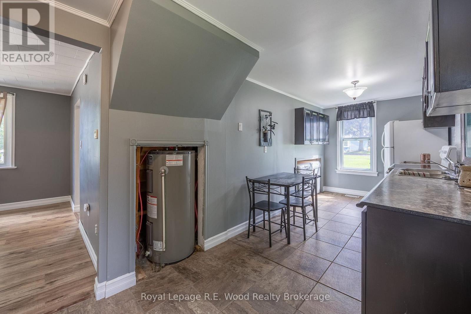 5 First Alley, Tillsonburg, Ontario  N4G 5P7 - Photo 8 - X13712842