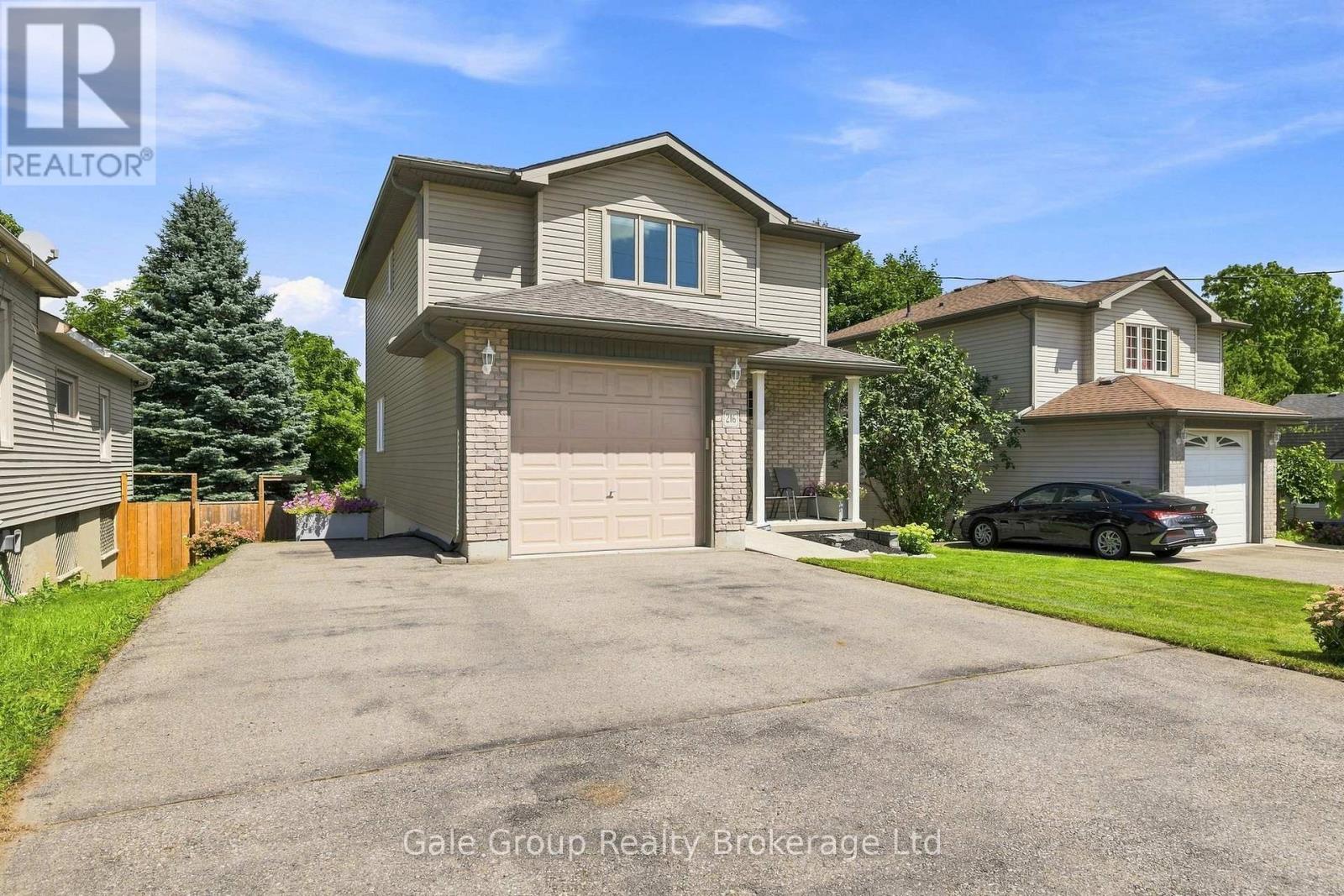 216 Thames Street N, Ingersoll (Ingersoll - North), Ontario  N5C 3E4 - Photo 2 - X13713918