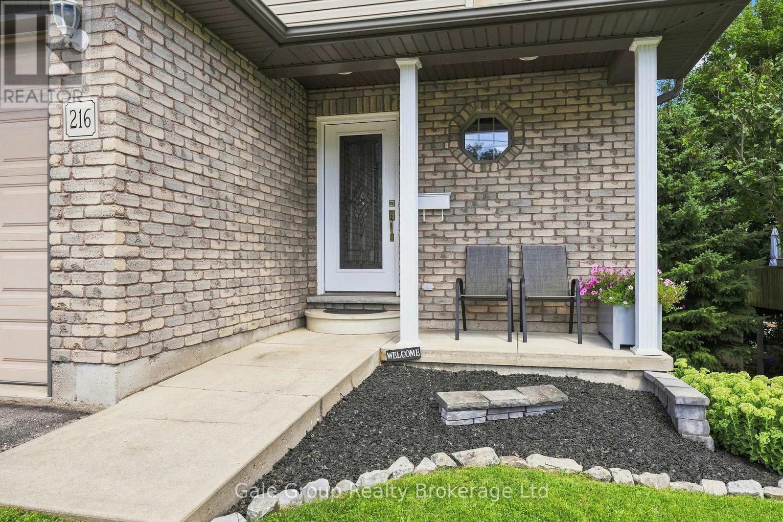 216 Thames Street N, Ingersoll (Ingersoll - North), Ontario  N5C 3E4 - Photo 4 - X13713918