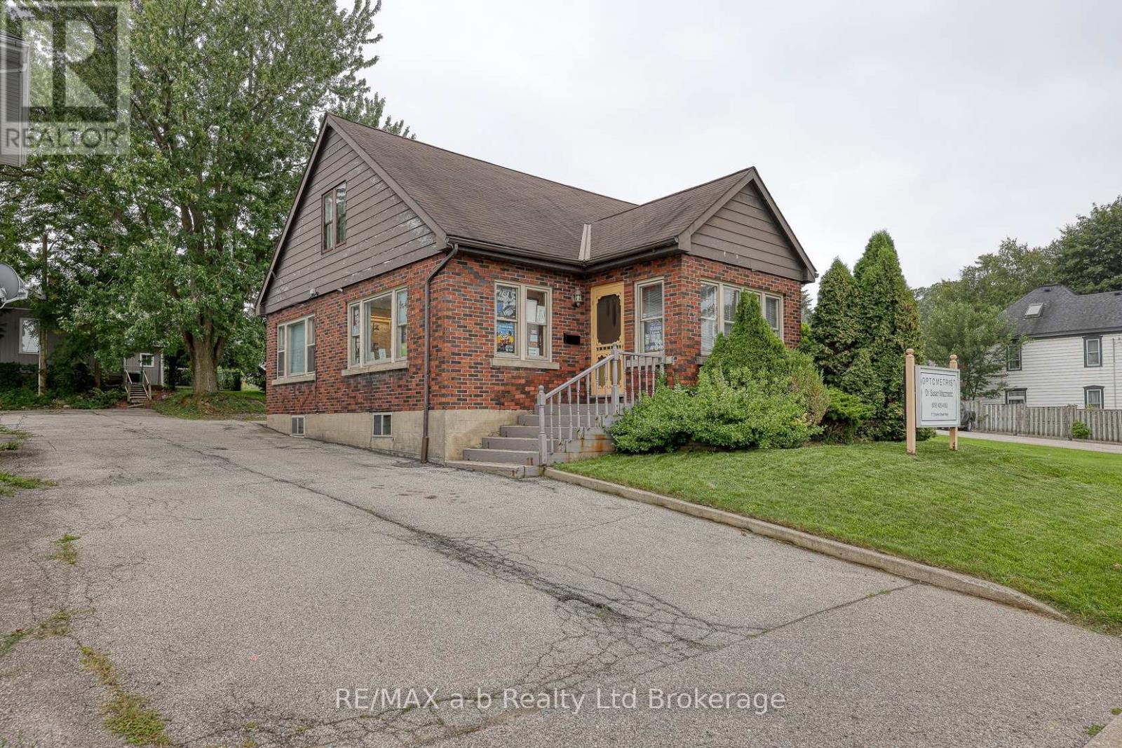 77 Charles Street W, Ingersoll (Ingersoll - South), Ontario  N5C 2L7 - Photo 27 - X13716330