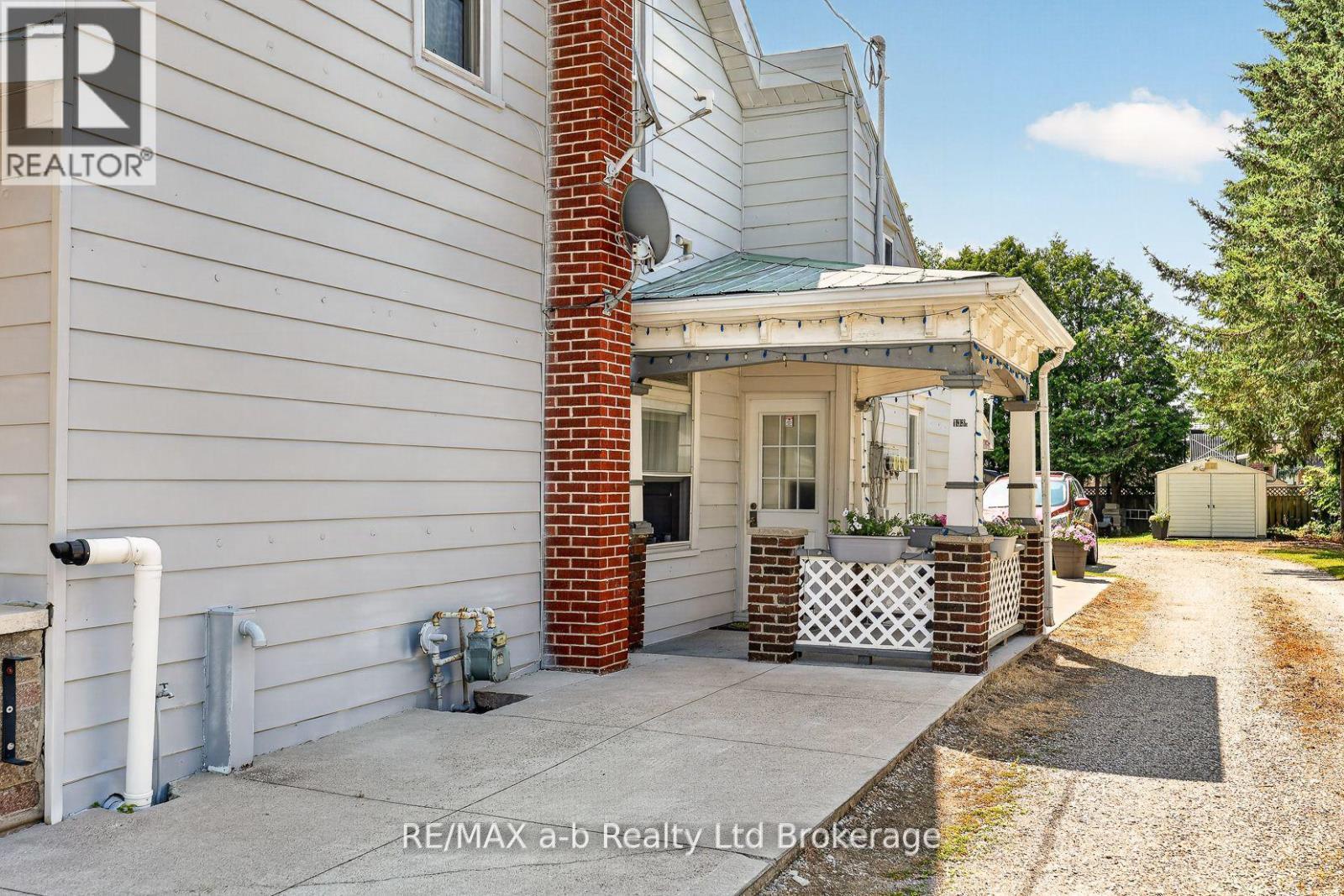 133 Dundas Street W, Zorra (Thamesford), Ontario  N0M 2M0 - Photo 3 - X13720462