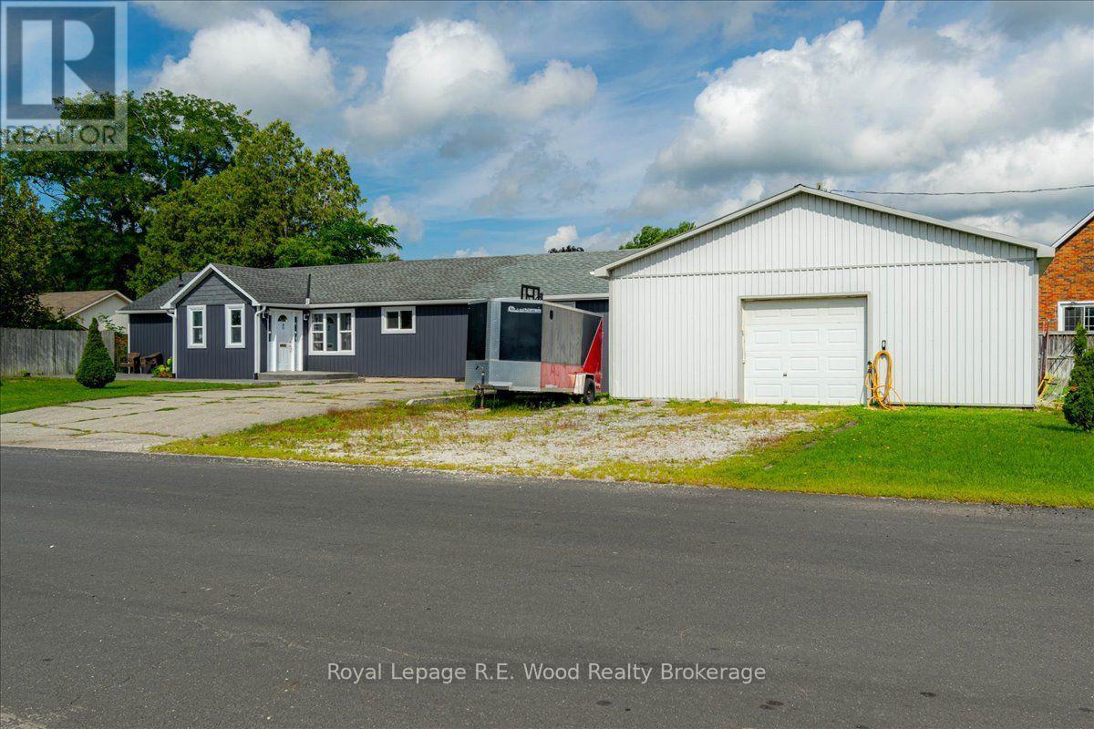 56 Queen Street, Norfolk (Langton), Ontario  N0E 1G0 - Photo 4 - X13721128