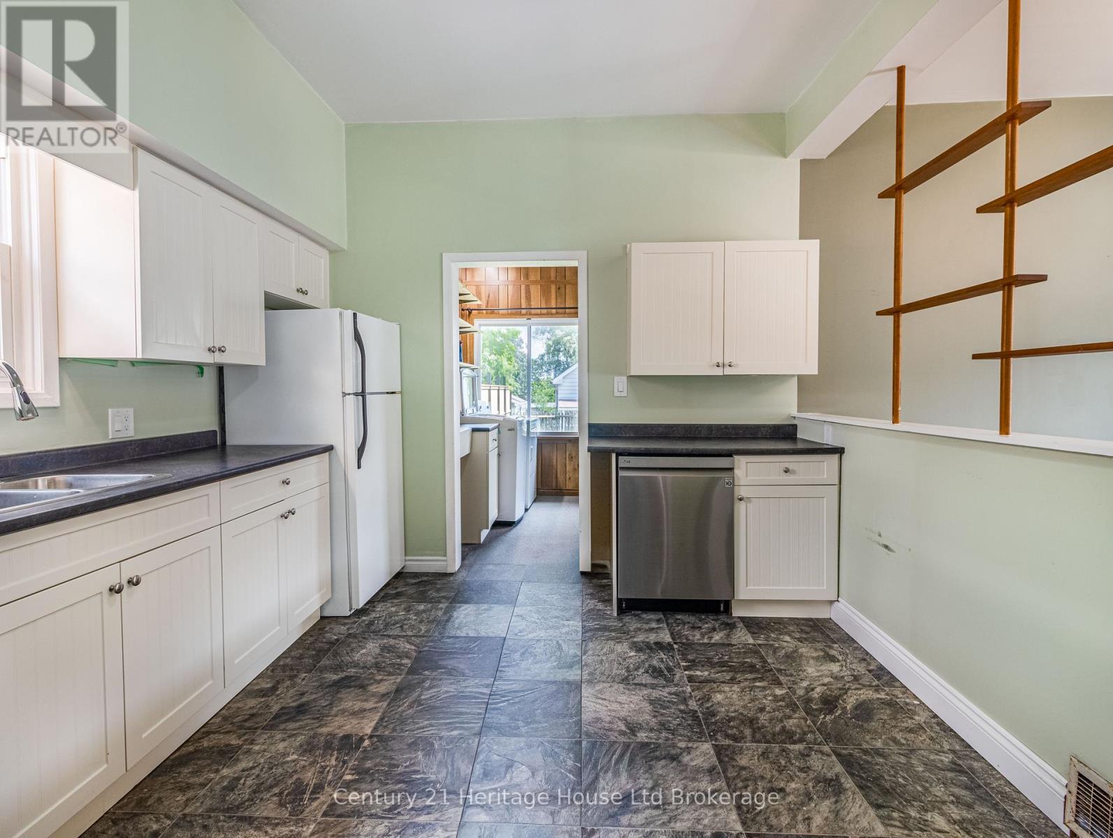 552 Hatch Street, Woodstock (Woodstock - South), Ontario  N4S 1N6 - Photo 13 - X13721260