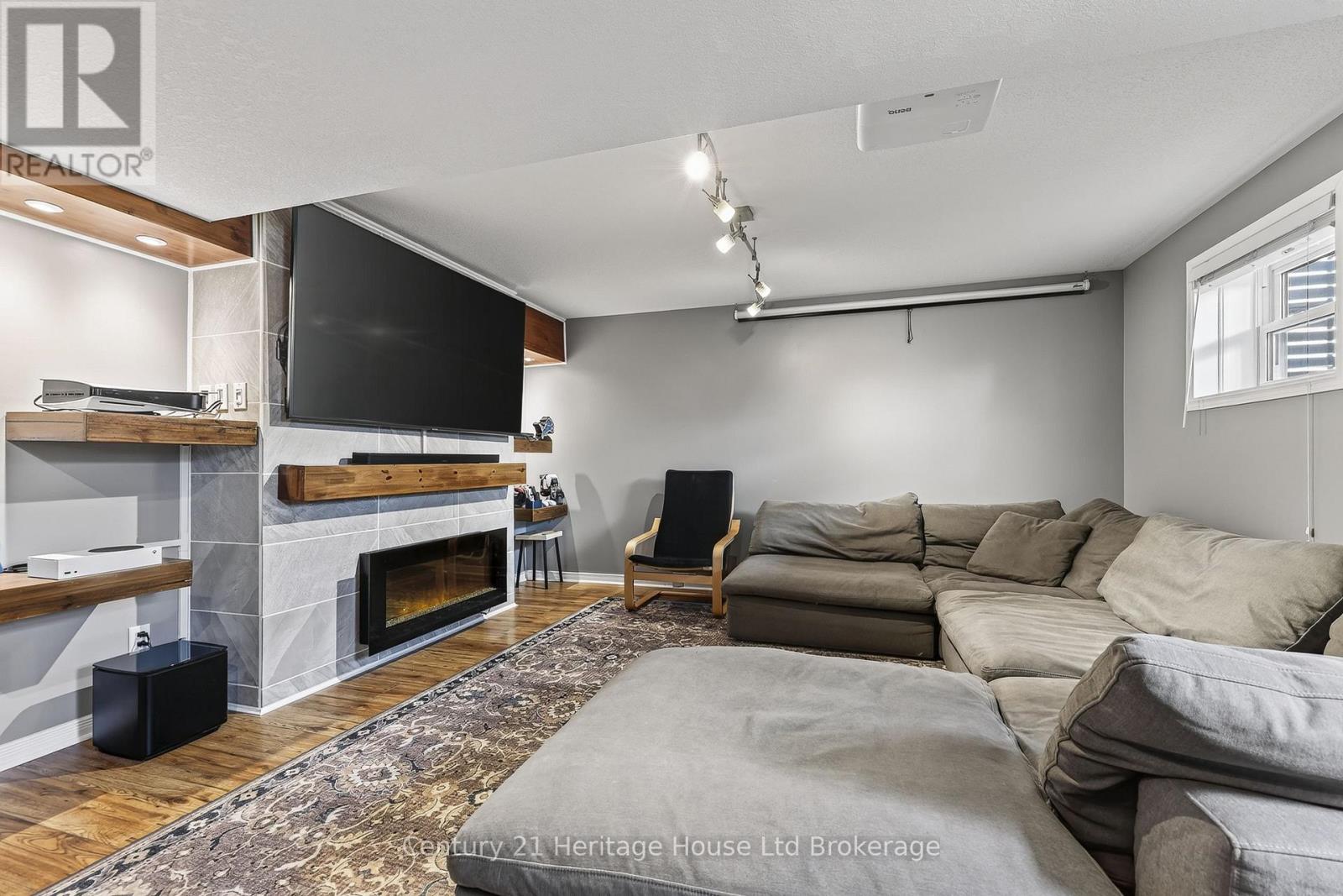 31 Owen Street, Ingersoll (Ingersoll - South), Ontario  N5C 4G7 - Photo 17 - X13723632