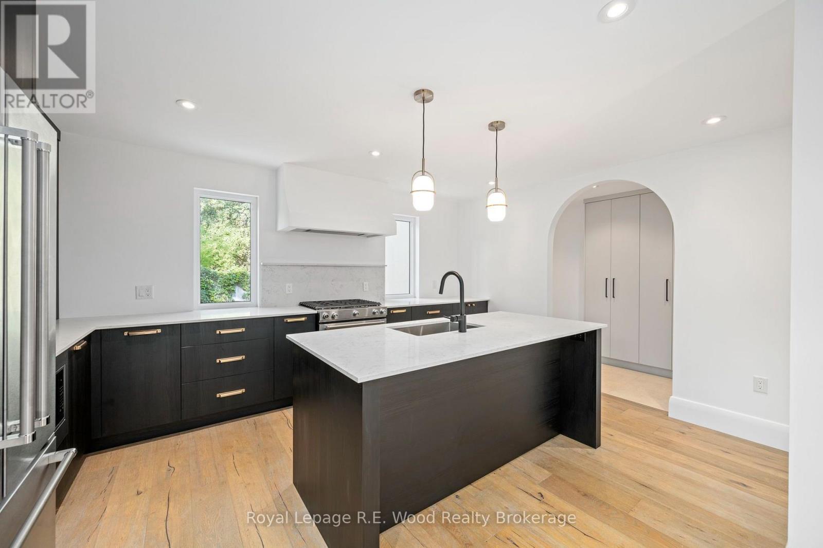 14 Lundy Lane, London South (South F), Ontario  N6C 3G5 - Photo 12 - X13727570