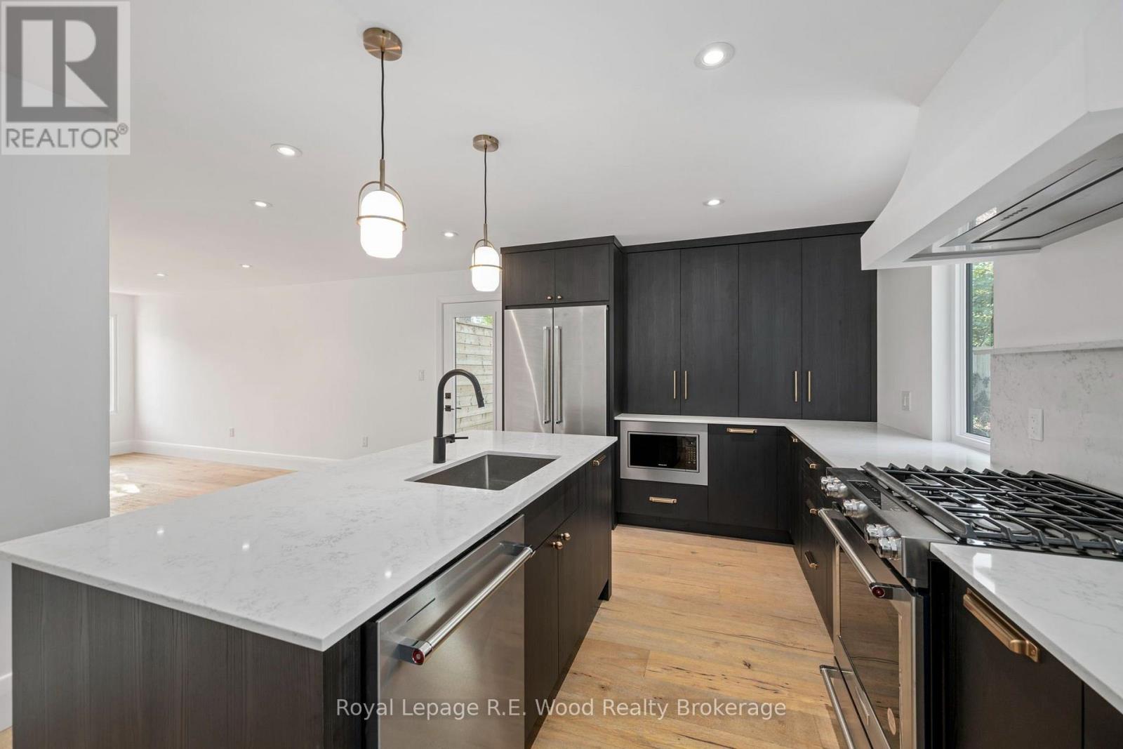 14 Lundy Lane, London South (South F), Ontario  N6C 3G5 - Photo 13 - X13727570
