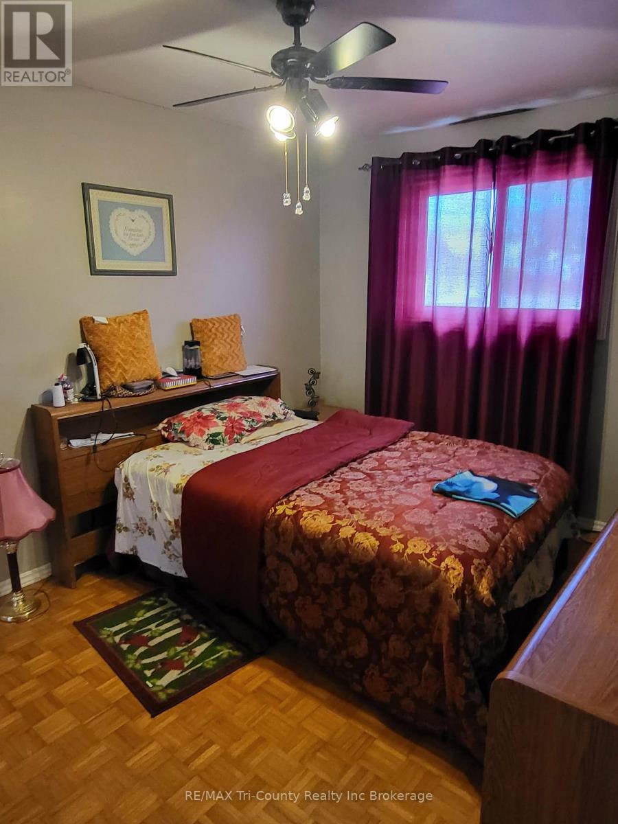 446 Norwich Avenue, Woodstock (Woodstock - South), Ontario  N4S 3W5 - Photo 7 - X13728042
