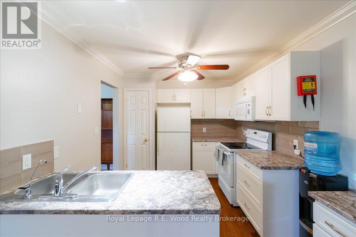 2 Oriole Crescent, Woodstock (Woodstock - North), Ontario  N4T 1T1 - Photo 27 - X13728190
