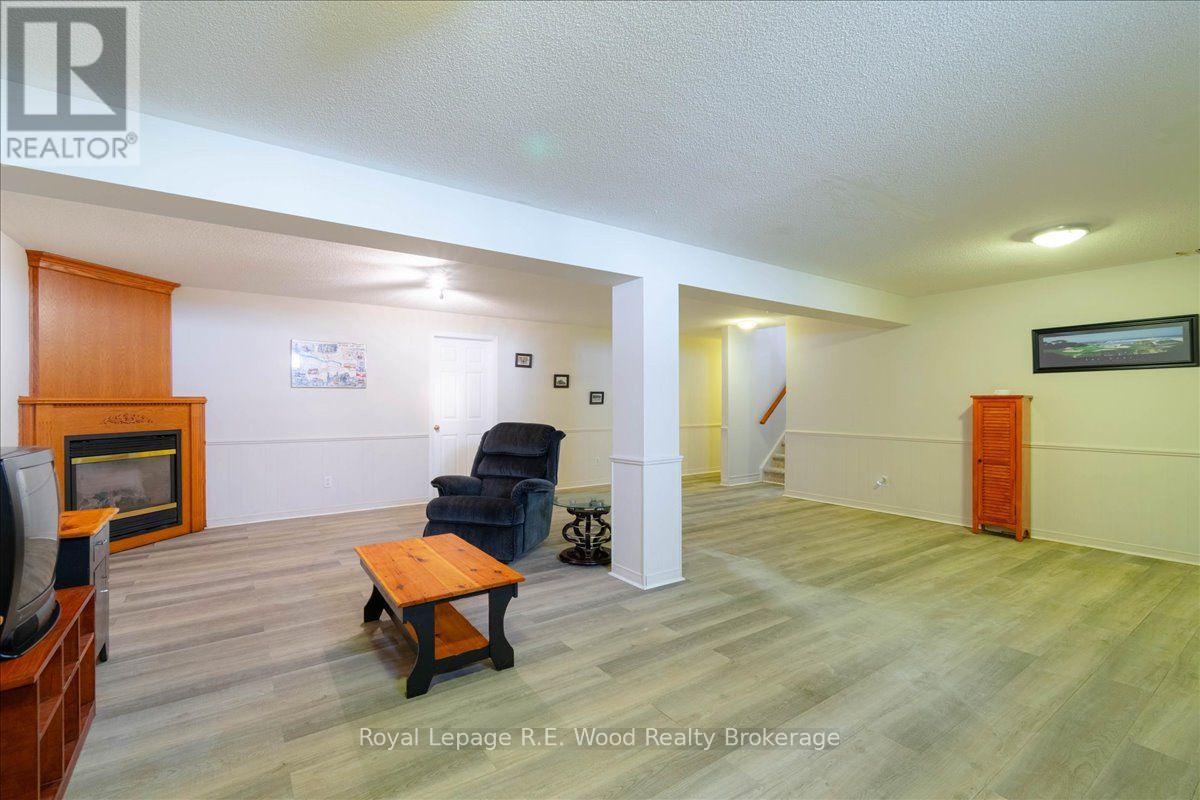 2 Oriole Crescent, Woodstock (Woodstock - North), Ontario  N4T 1T1 - Photo 32 - X13728190