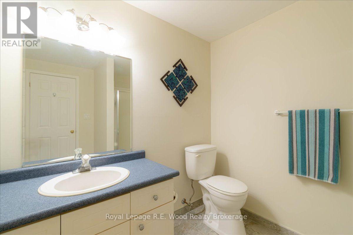 2 Oriole Crescent, Woodstock (Woodstock - North), Ontario  N4T 1T1 - Photo 38 - X13728190