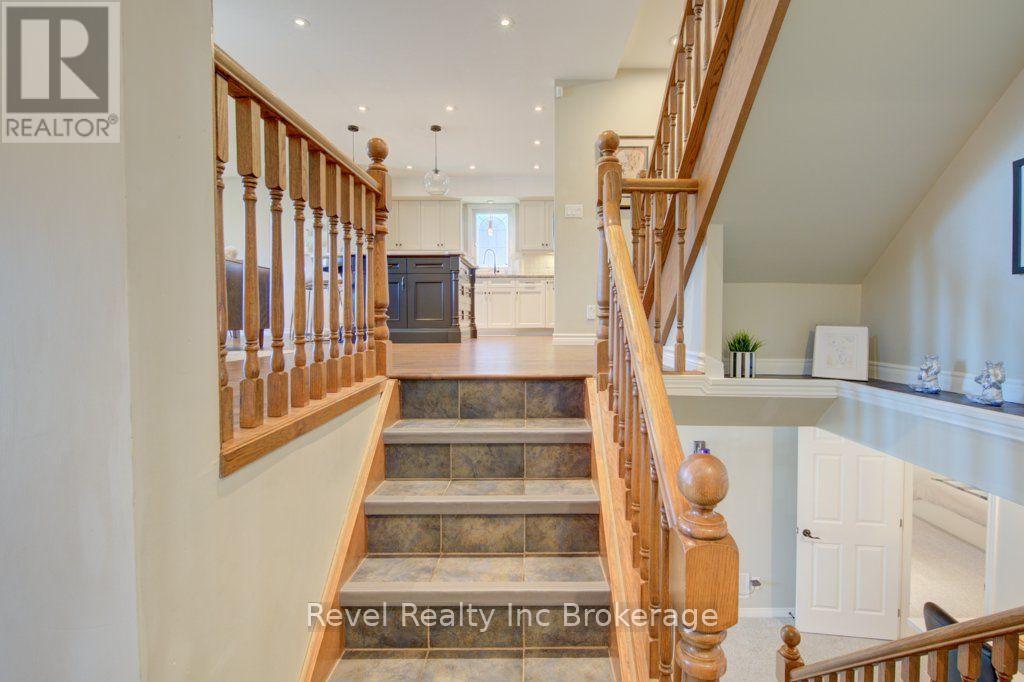 1119 Mohawk Street, Woodstock (Woodstock - North), Ontario  N4T 1A6 - Photo 5 - X13728272