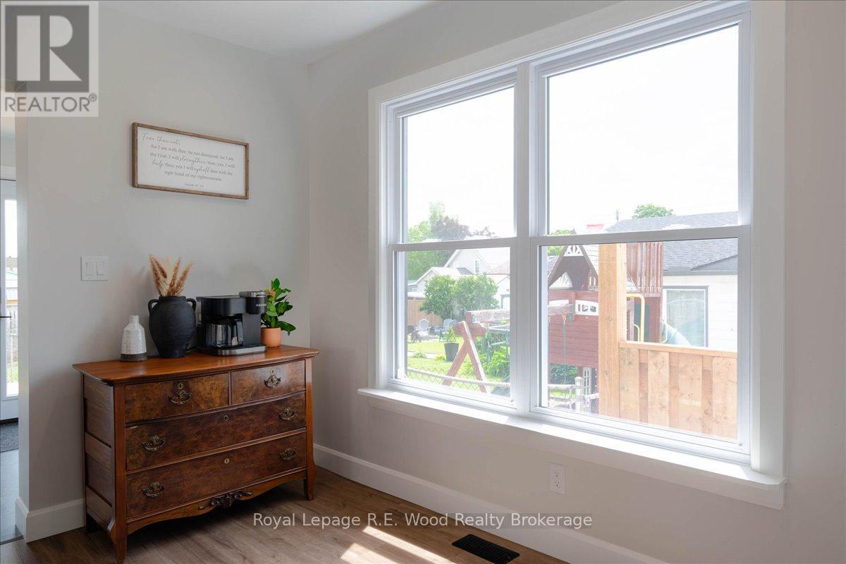 34 King Street, Tillsonburg, Ontario  N4G 3E5 - Photo 15 - X13730178