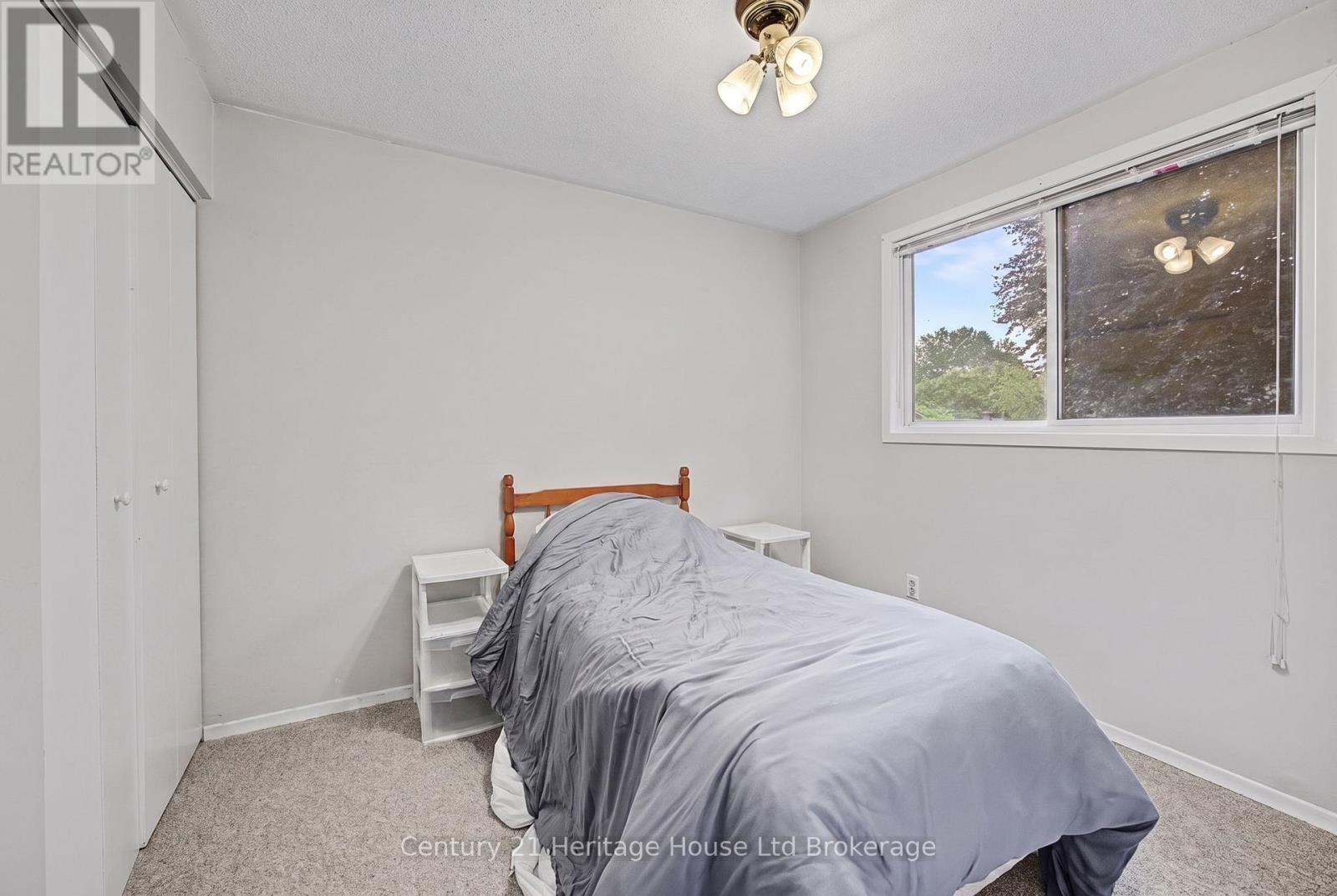 34 Centennial Avenue, Tillsonburg, Ontario  N4G 4R6 - Photo 14 - X13736084