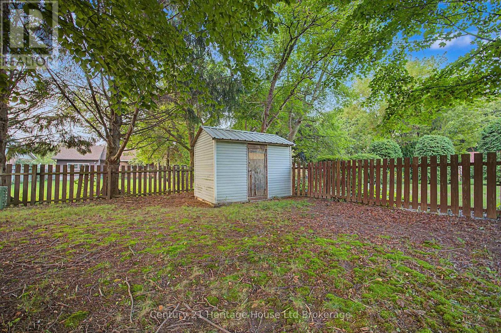 34 Centennial Avenue, Tillsonburg, Ontario  N4G 4R6 - Photo 21 - X13736084