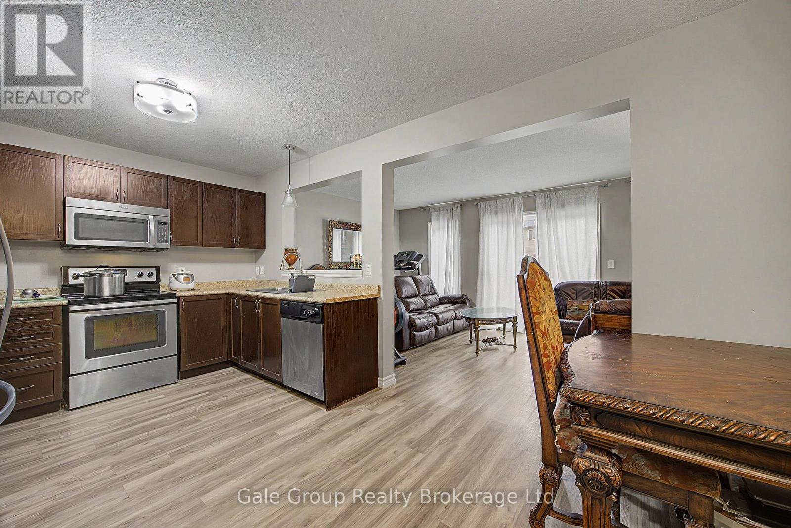 717 Crawford Crescent, Woodstock (Woodstock - South), Ontario  N4S 8Z5 - Photo 4 - X13736862