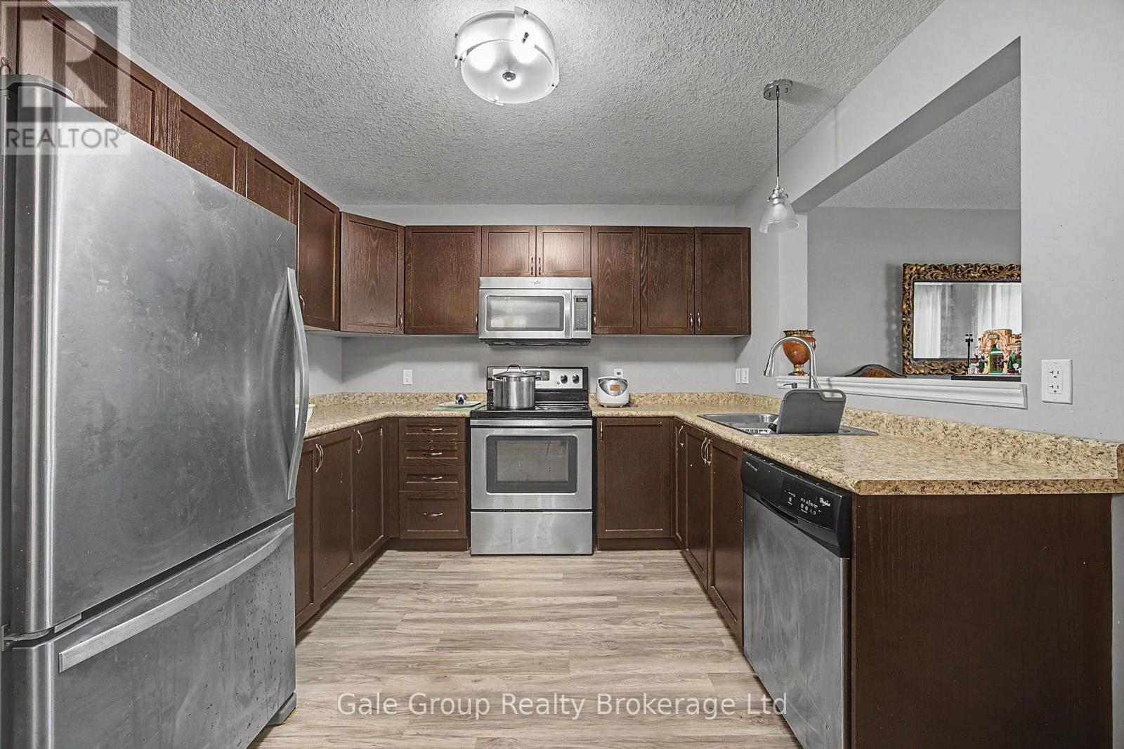 717 Crawford Crescent, Woodstock (Woodstock - South), Ontario  N4S 8Z5 - Photo 5 - X13736862