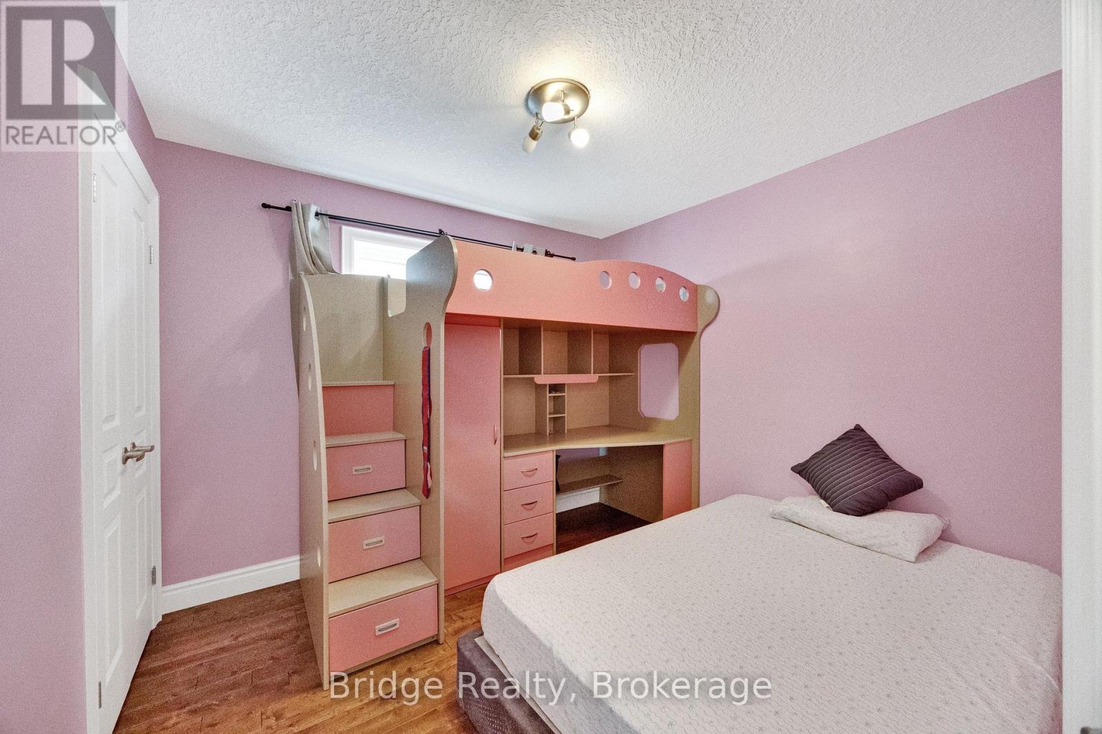 880 Frontenac Crescent, Woodstock (Woodstock - South), Ontario  N4V 0A8 - Photo 38 - X13741726