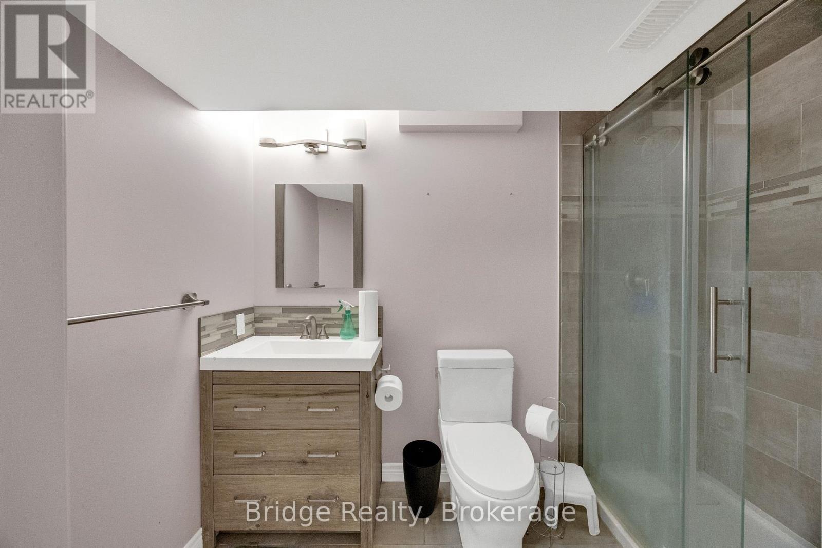 880 Frontenac Crescent, Woodstock (Woodstock - South), Ontario  N4V 0A8 - Photo 42 - X13741726