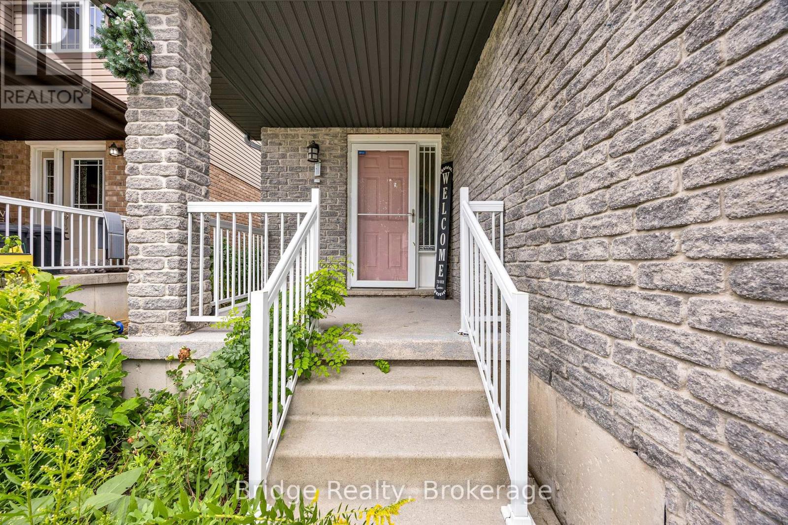 880 Frontenac Crescent, Woodstock (Woodstock - South), Ontario  N4V 0A8 - Photo 9 - X13741726