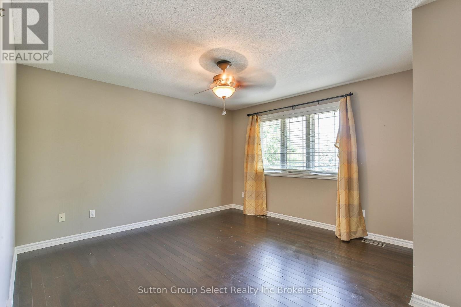 26 Westview Court, Woodstock (Woodstock - North), Ontario  N4T 0B8 - Photo 22 - X13743992