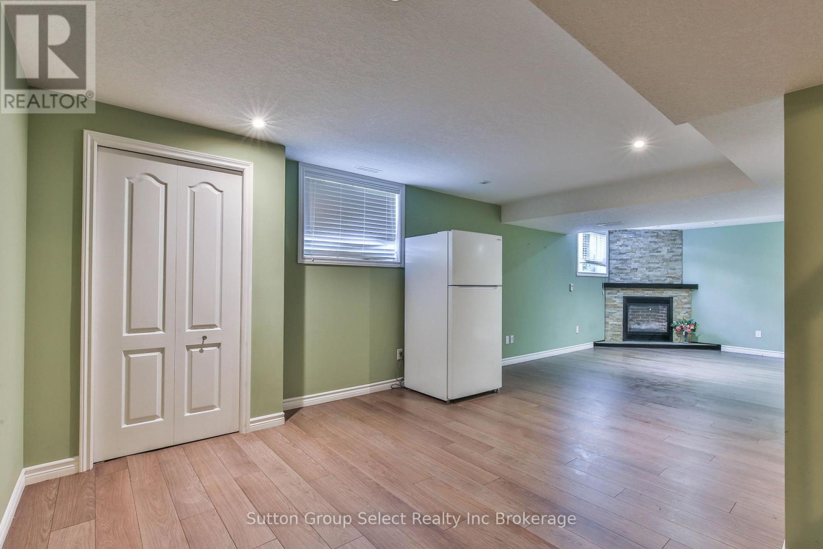 26 Westview Court, Woodstock (Woodstock - North), Ontario  N4T 0B8 - Photo 24 - X13743992