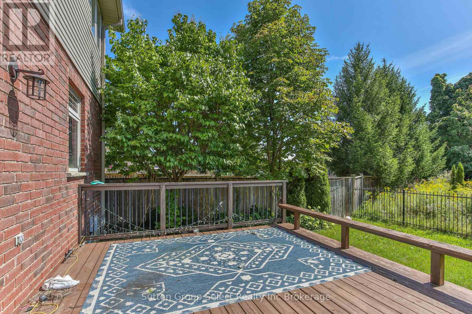 26 Westview Court, Woodstock (Woodstock - North), Ontario  N4T 0B8 - Photo 30 - X13743992