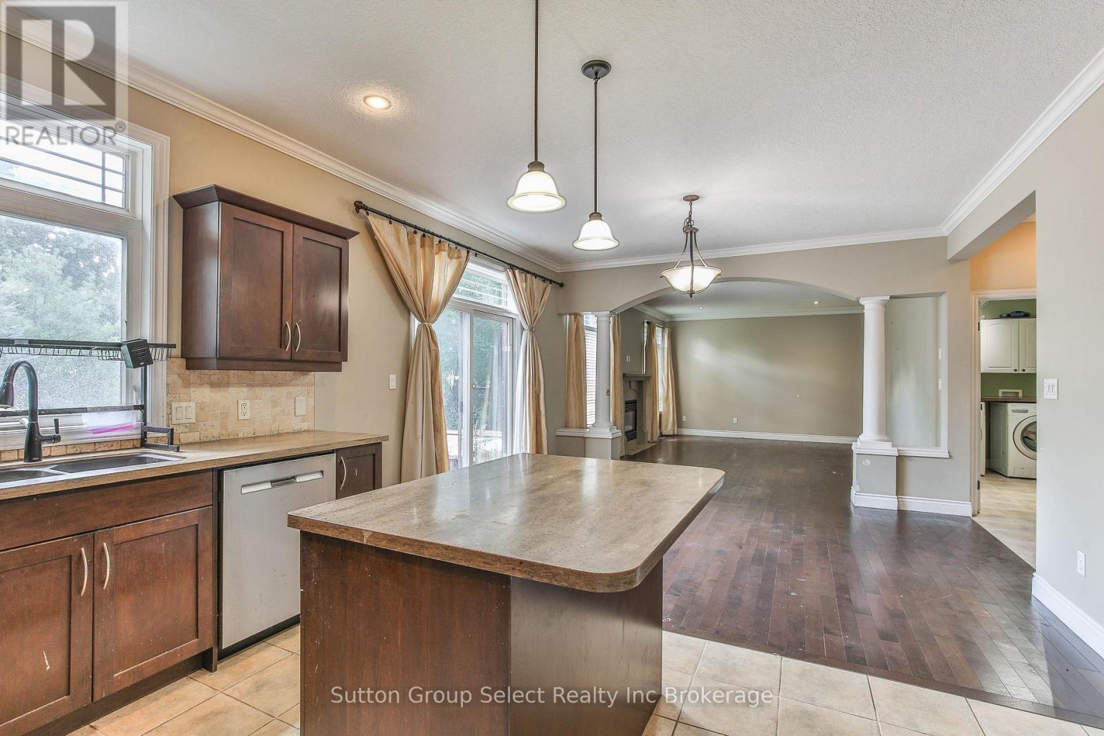 26 Westview Court, Woodstock (Woodstock - North), Ontario  N4T 0B8 - Photo 9 - X13743992