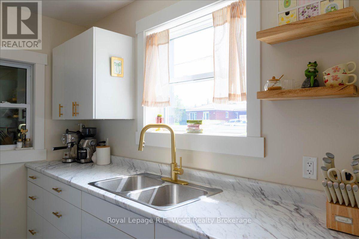 69 Ann Street, Norfolk (Delhi), Ontario  N4B 1H6 - Photo 6 - X13744120