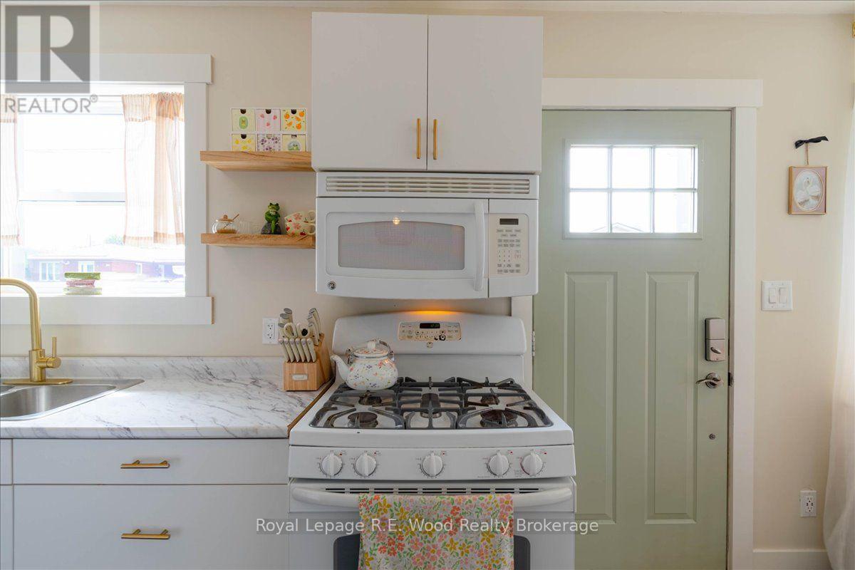 69 Ann Street, Norfolk (Delhi), Ontario  N4B 1H6 - Photo 8 - X13744120