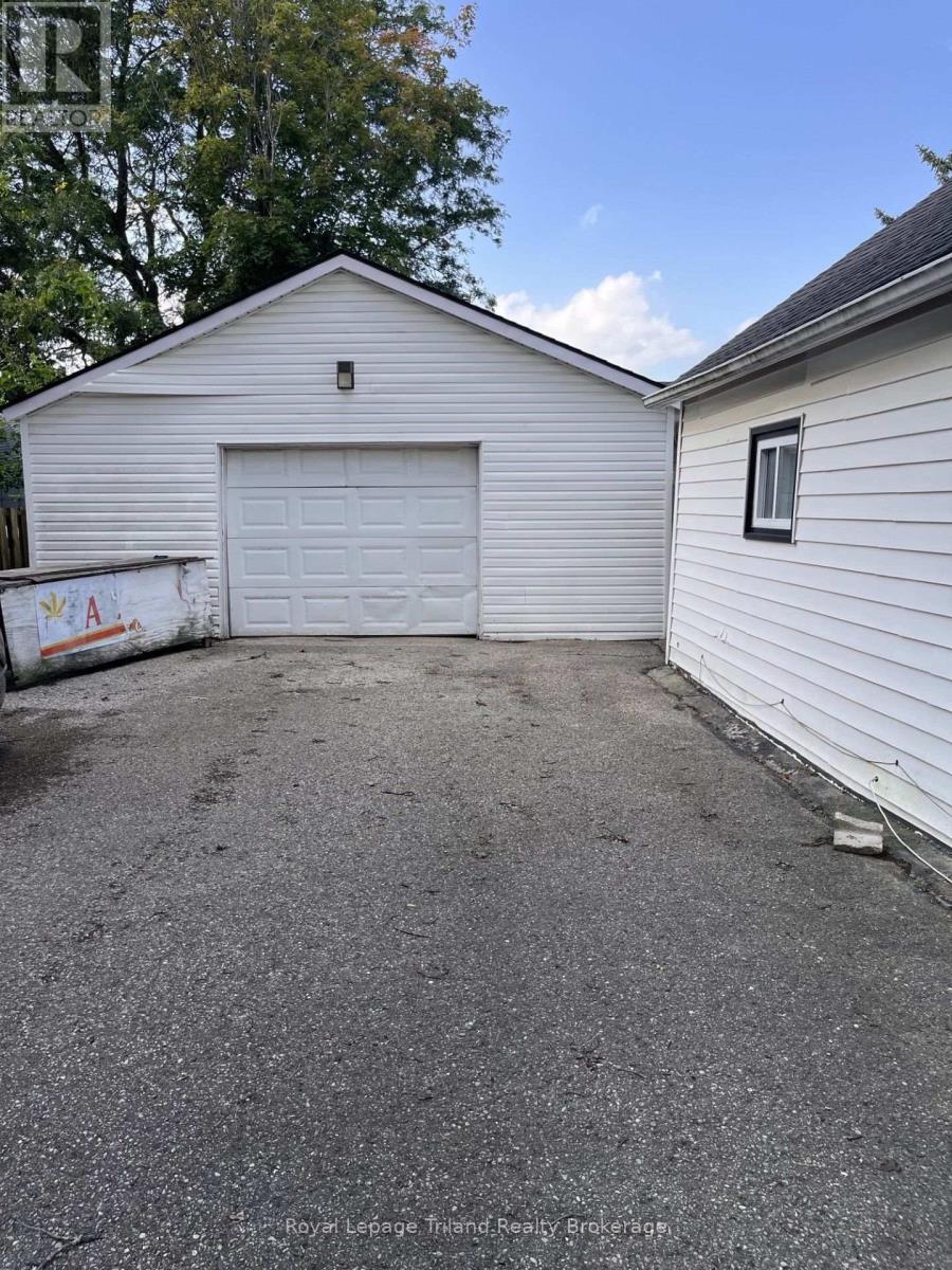 1 Northcourt Street E, Norwich (Norwich Town), Ontario  N0J 1P0 - Photo 11 - X13744390