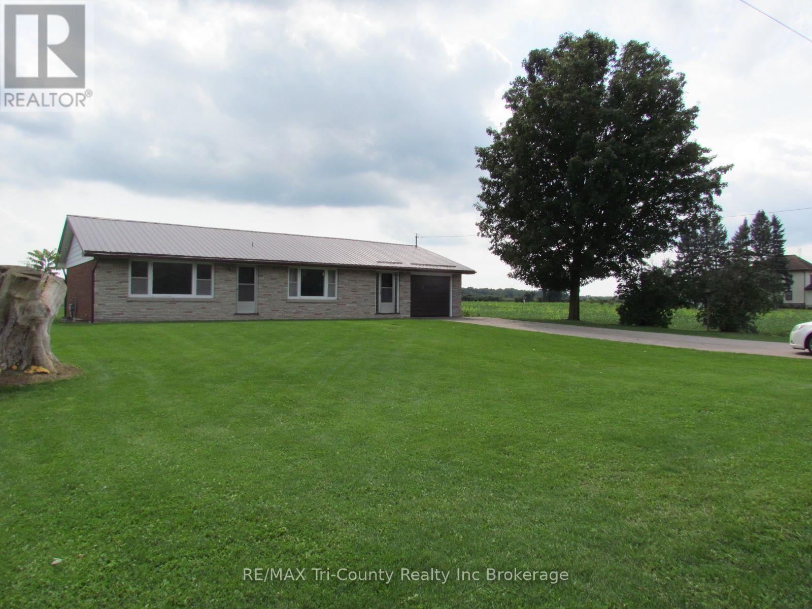 1246 3 Highway, Norfolk, Ontario  N4B 2W6 - Photo 2 - X13744786