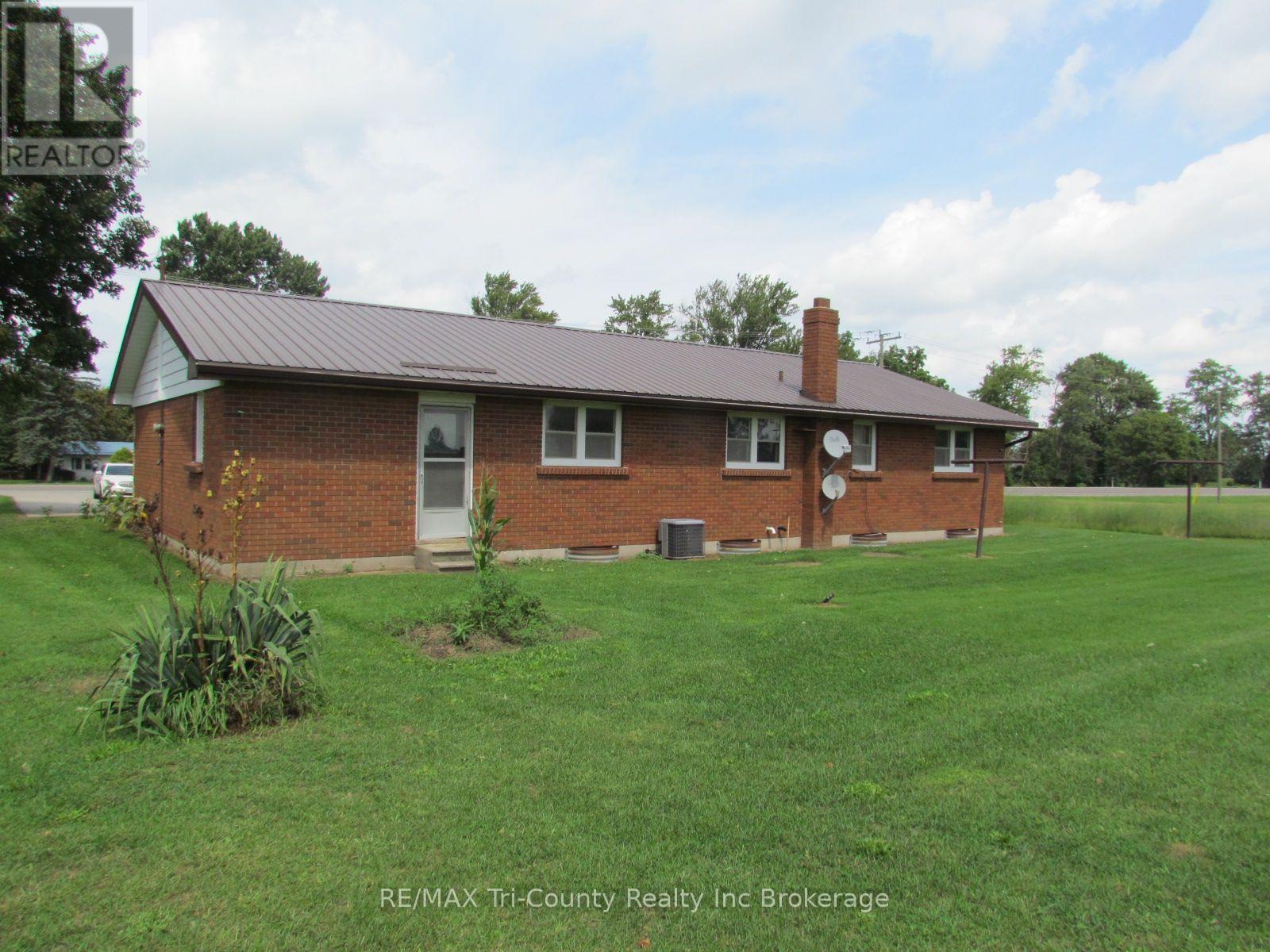 1246 3 Highway, Norfolk, Ontario  N4B 2W6 - Photo 3 - X13744786