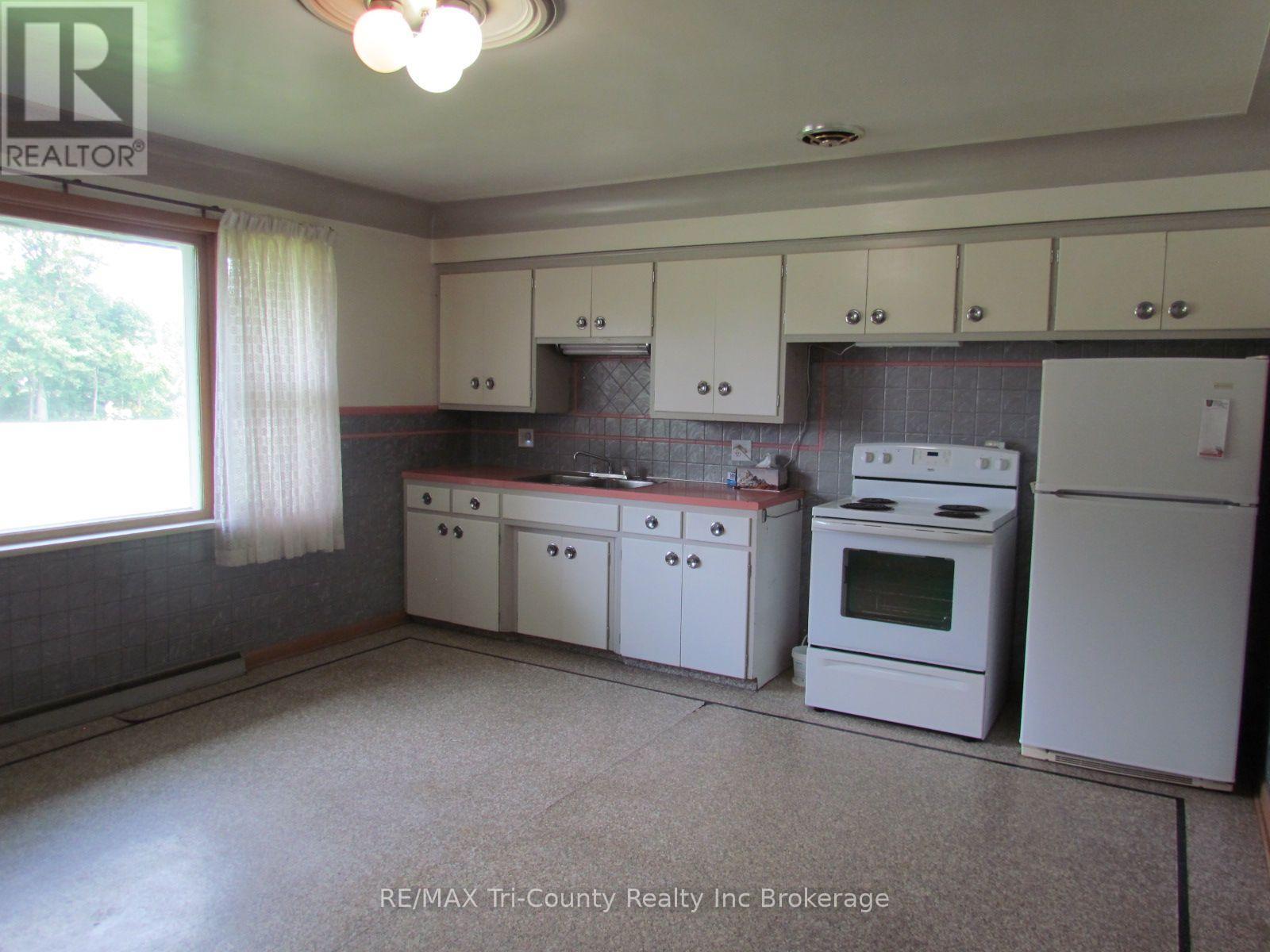 1246 3 Highway, Norfolk, Ontario  N4B 2W6 - Photo 5 - X13744786