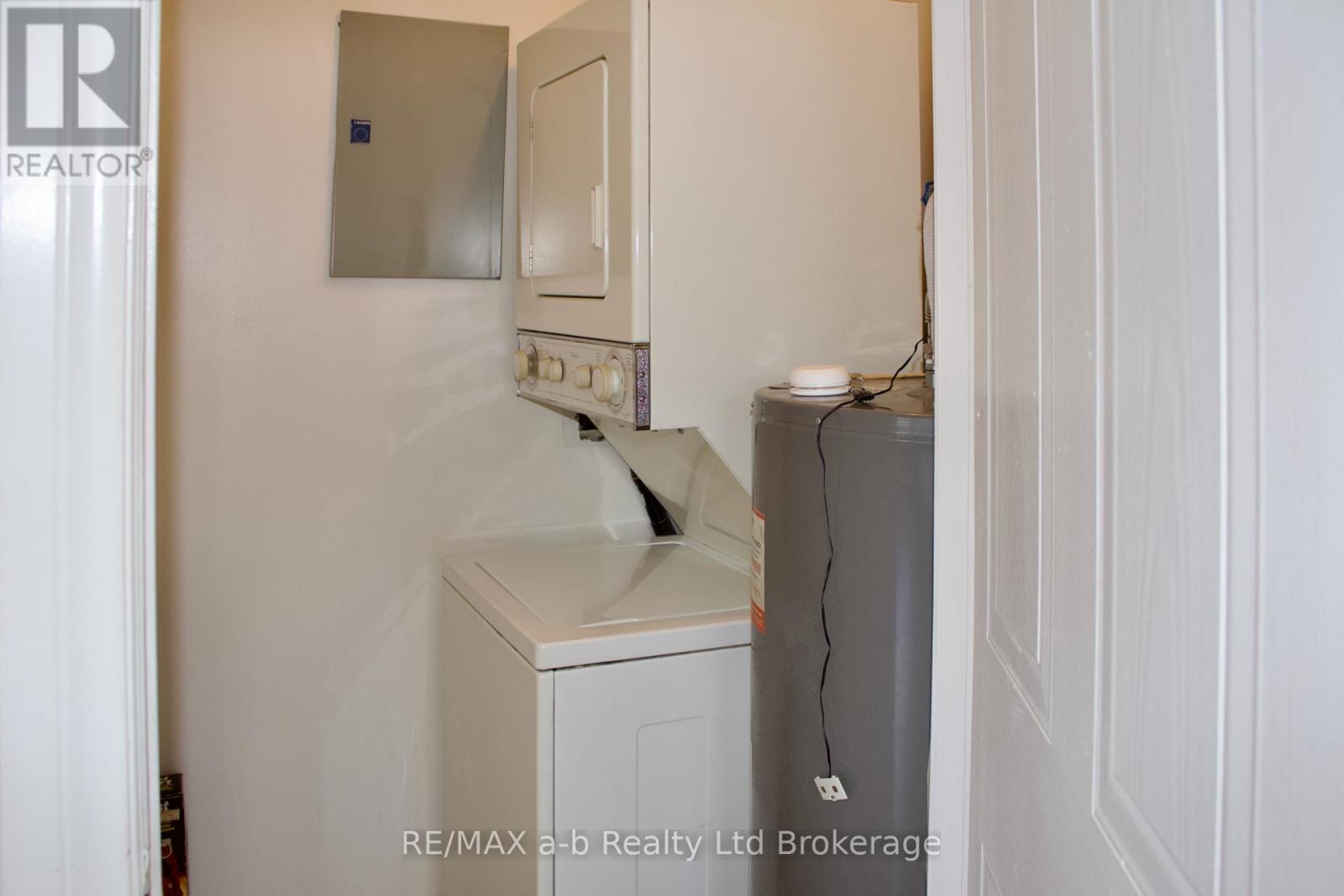 46 - 56 Hiawatha Road, Woodstock (Woodstock - North), Ontario  N4T 1P2 - Photo 11 - X13750054