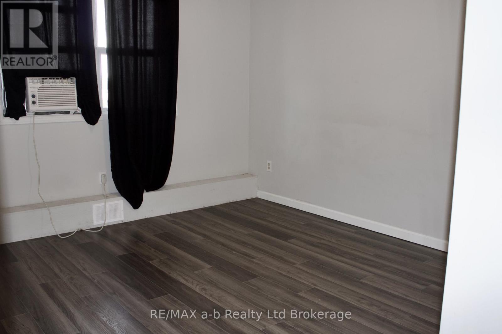 46 - 56 Hiawatha Road, Woodstock (Woodstock - North), Ontario  N4T 1P2 - Photo 17 - X13750054