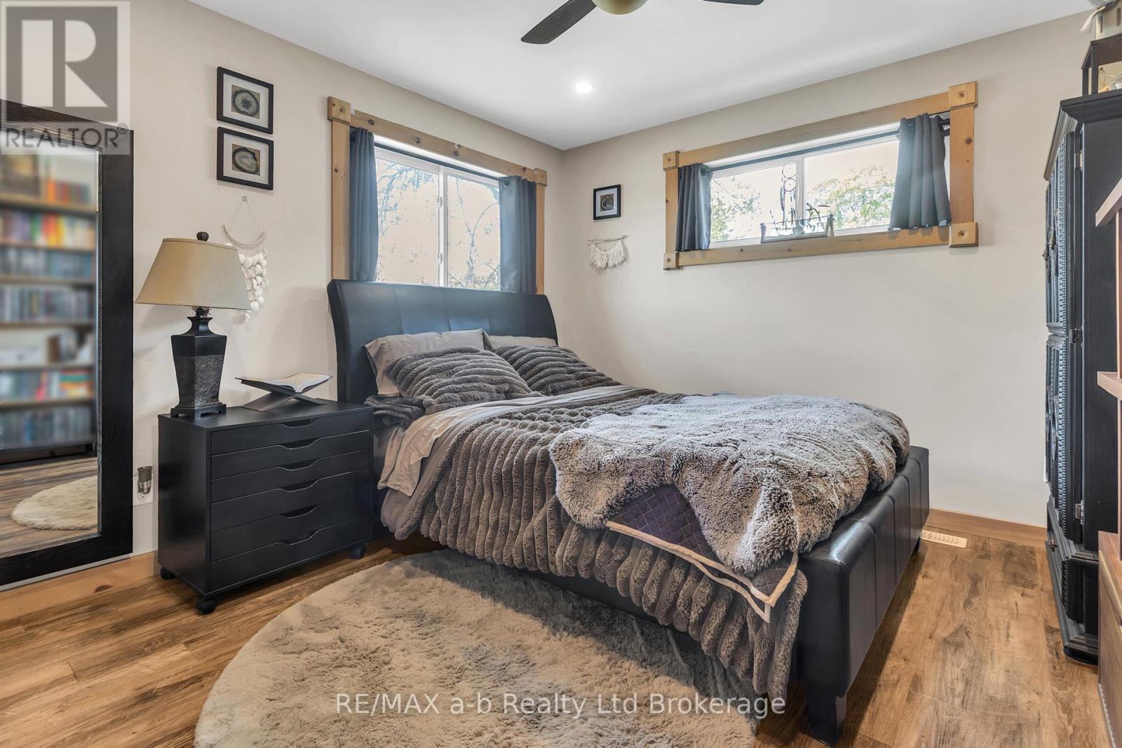 18 Queen Street E, South-West Oxford (Beachville), Ontario  N0J 1A0 - Photo 25 - X13751874