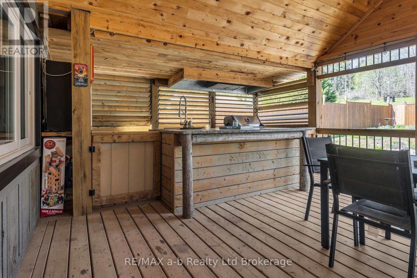 18 Queen Street E, South-West Oxford (Beachville), Ontario  N0J 1A0 - Photo 34 - X13751874