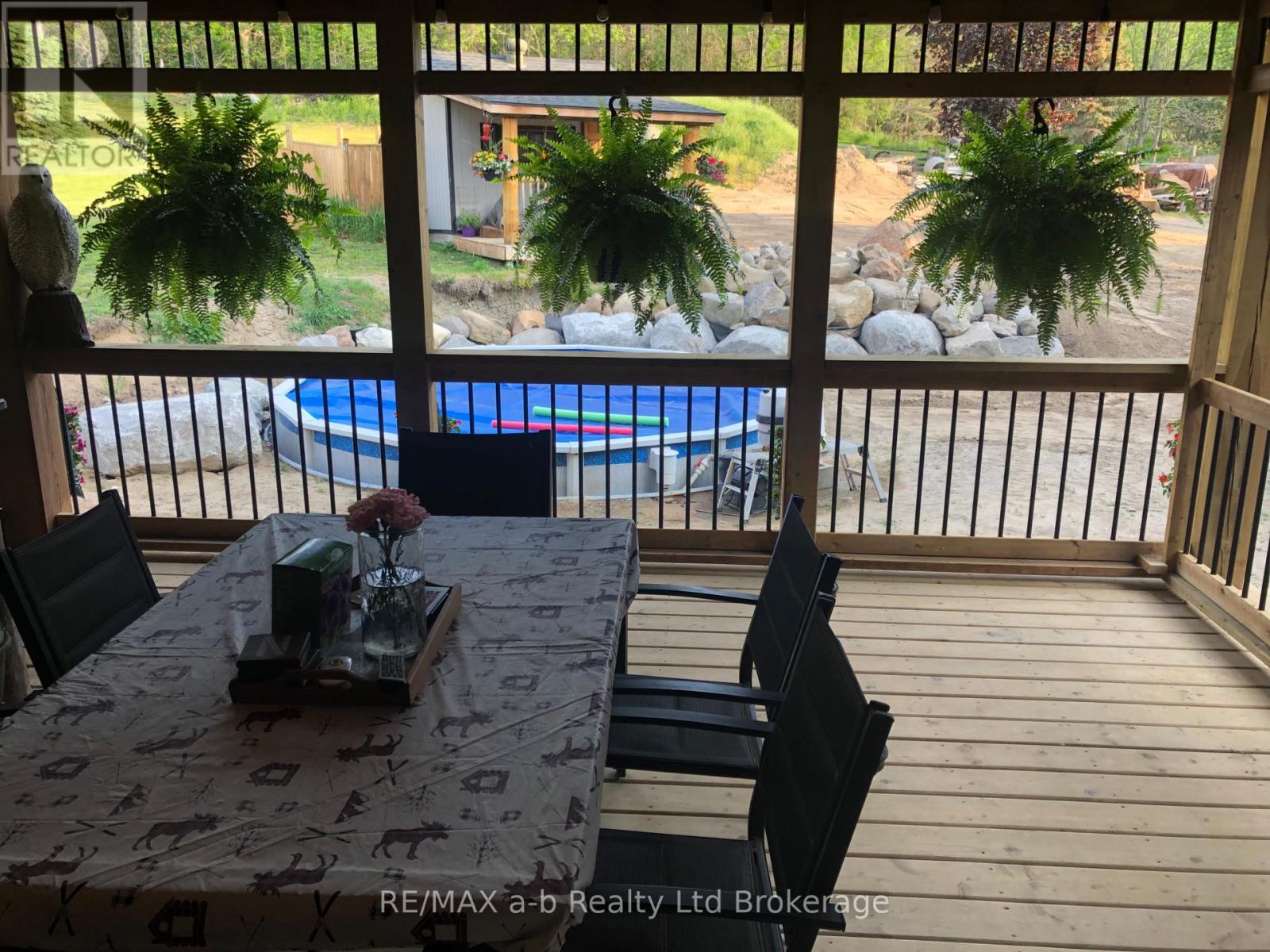 18 Queen Street E, South-West Oxford (Beachville), Ontario  N0J 1A0 - Photo 39 - X13751874