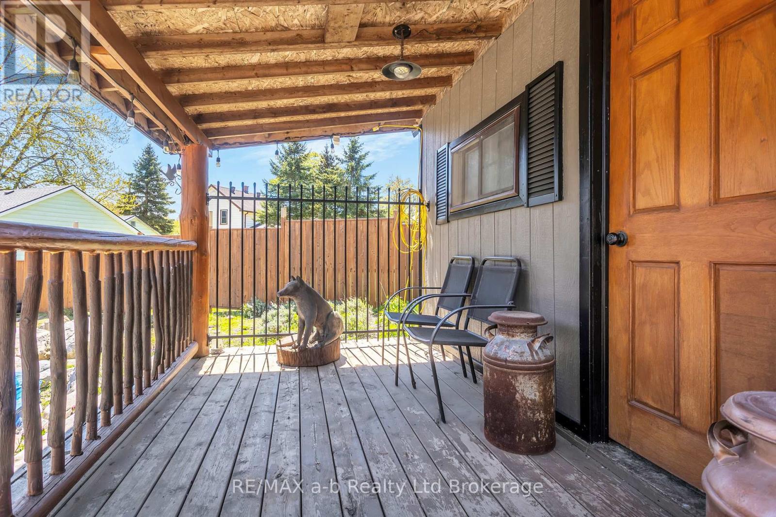 18 Queen Street E, South-West Oxford (Beachville), Ontario  N0J 1A0 - Photo 41 - X13751874
