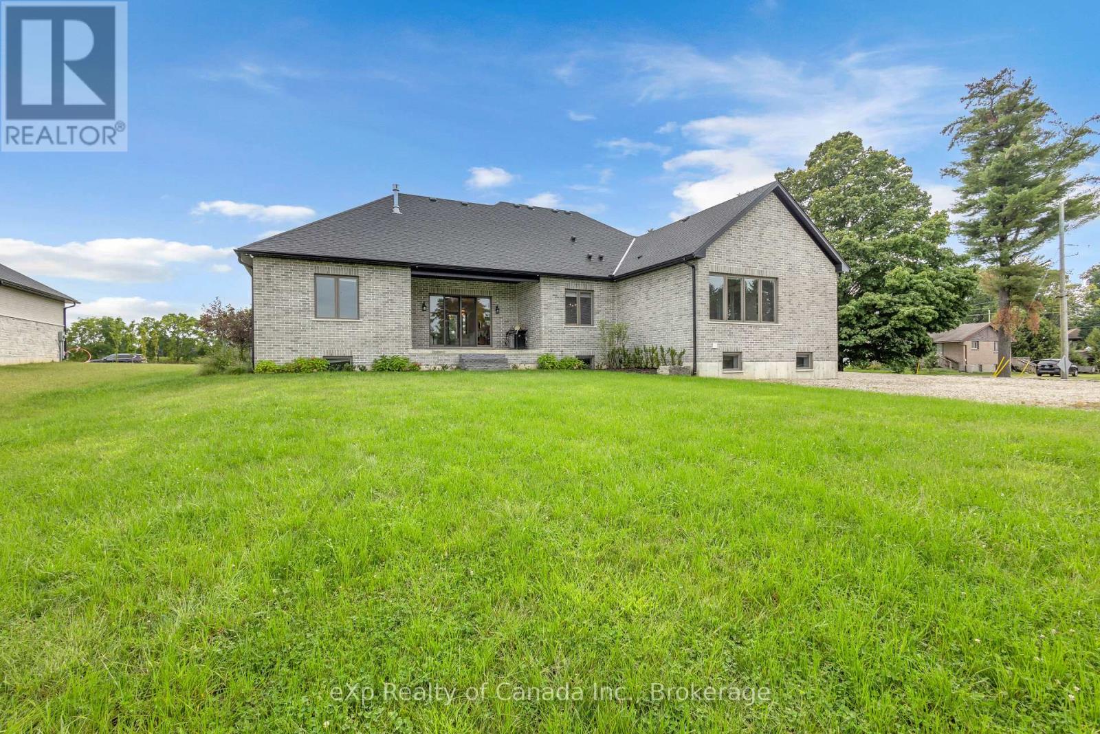 3 Clover Lane, Norwich (Otterville), Ontario  N0J 1R0 - Photo 4 - X13753210